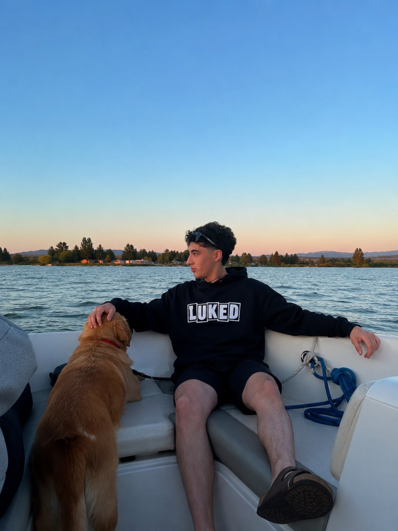 Image of Luked Teenagers